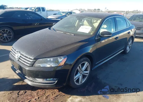 2014 Volkswagen Passat 1.8T Sel Premium from USA, damaged, VIN 1VWCT7A39EC051344